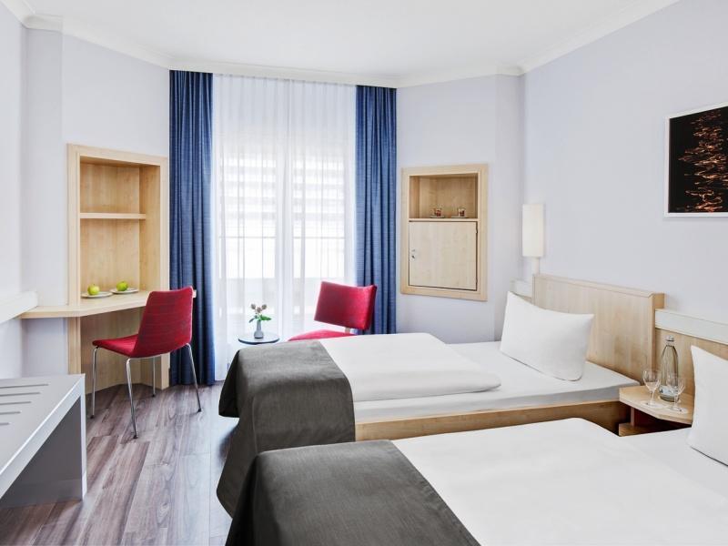 Intercityhotel Altona Отель