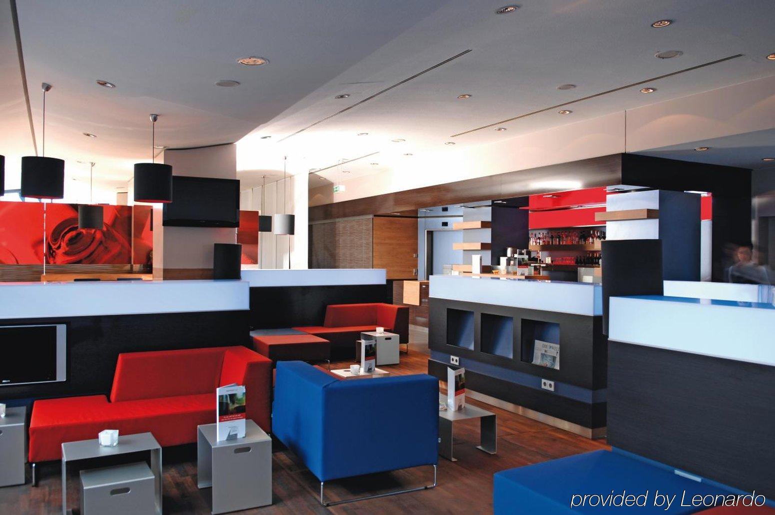 Отель Intercityhotel Altona 3*