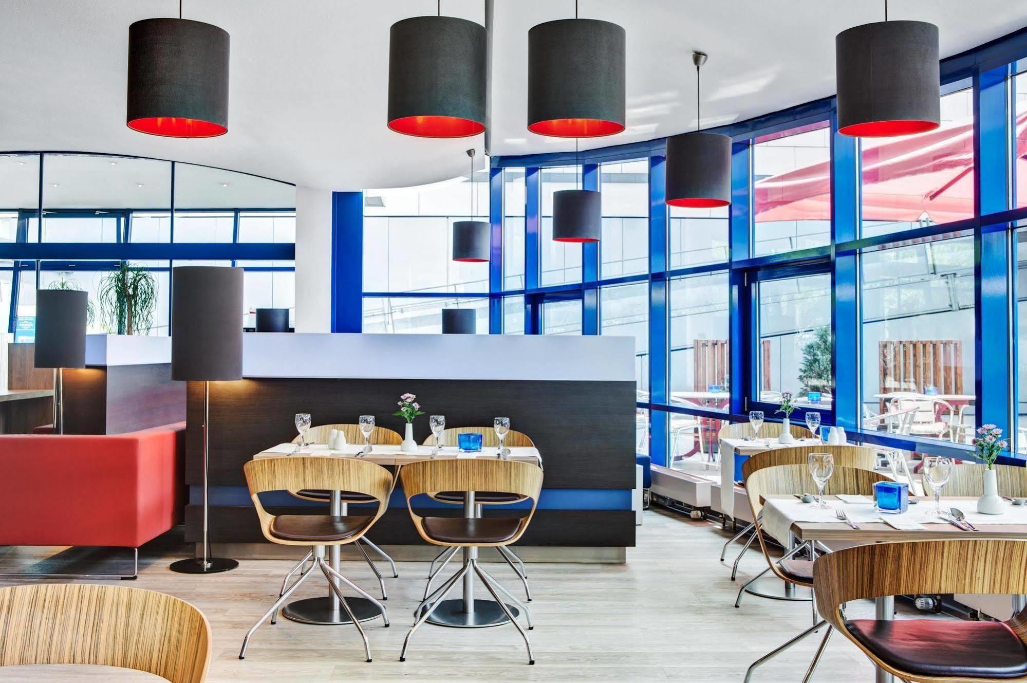 Intercityhotel Altona Гамбург