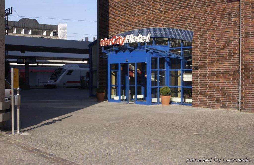 Intercityhotel Altona Отель Гамбург