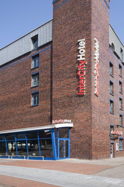 Отель Intercityhotel Altona 3*