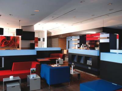 Intercityhotel Altona Отель 3*